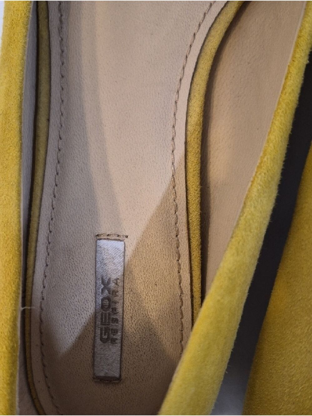 Geox Women's Yellow Suede Pointed Toe Flats with Metallic Accent - Picture 4 of 7